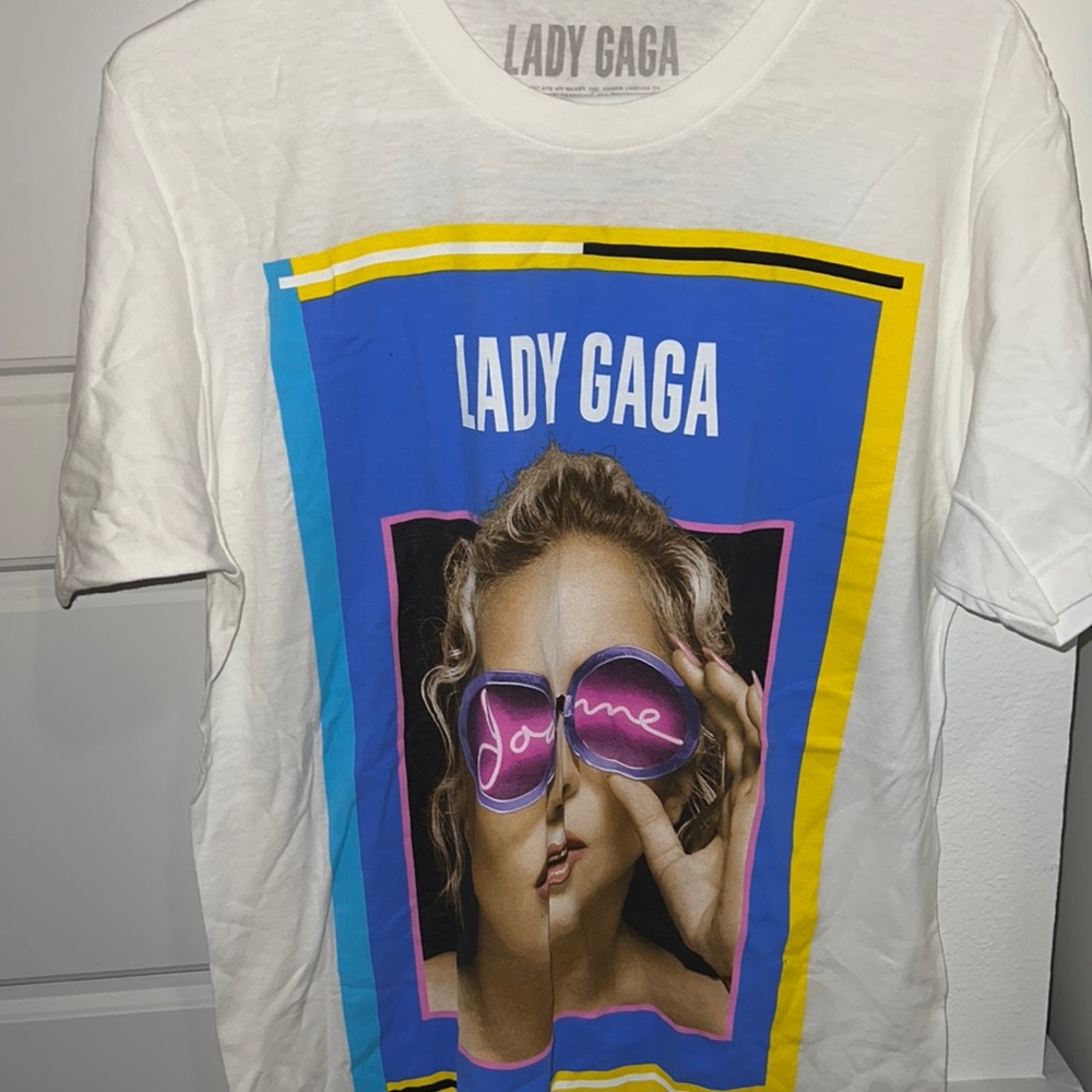 Lady Gaga concert tee!